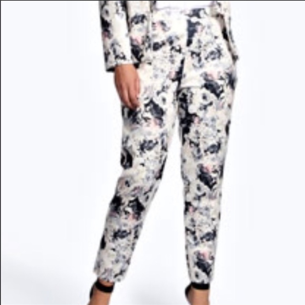 Boohoo plus floral pants